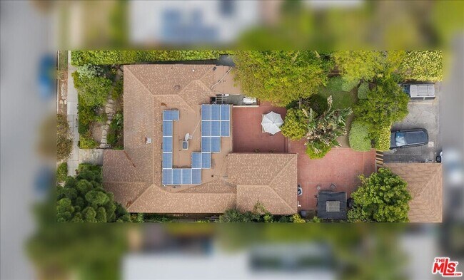 Building Photo - 3014 Urban Ave
