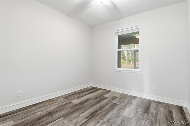 Building Photo - 4195 N Pink Poppy Dr