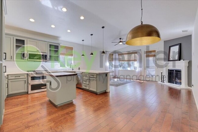 Building Photo - 4510 Pheasant Ln
