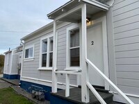 Building Photo - 921 I St