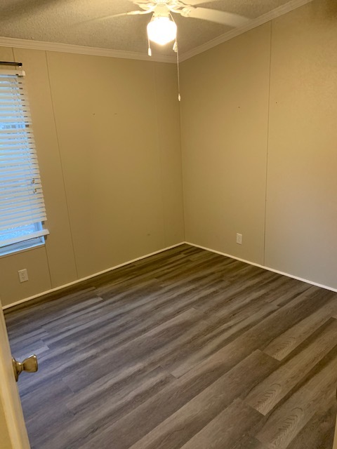 Building Photo - 457 Windwood Dr