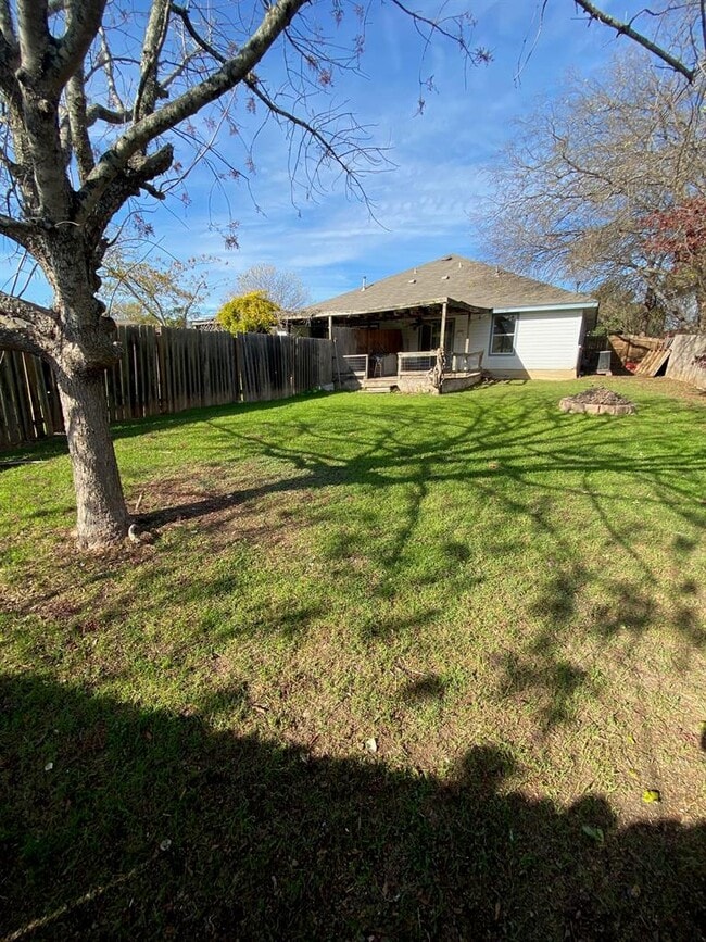 Building Photo - 8117 Willet Trail