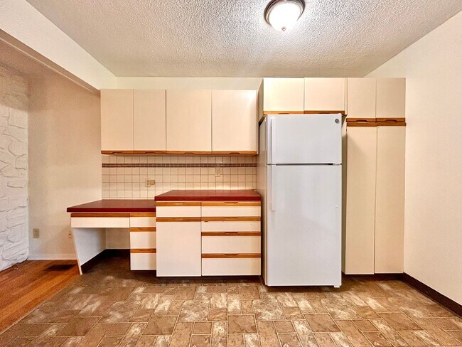 Building Photo - Three Bedroom Home in Walker/Standale