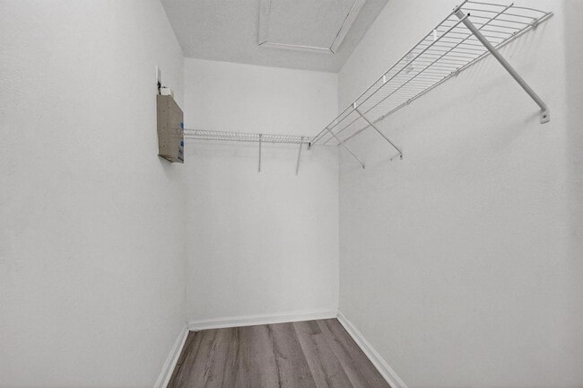 Building Photo - 3790 N Jog Rd