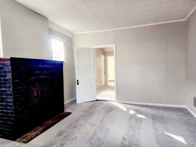 Building Photo - 1505 Eastern Ave