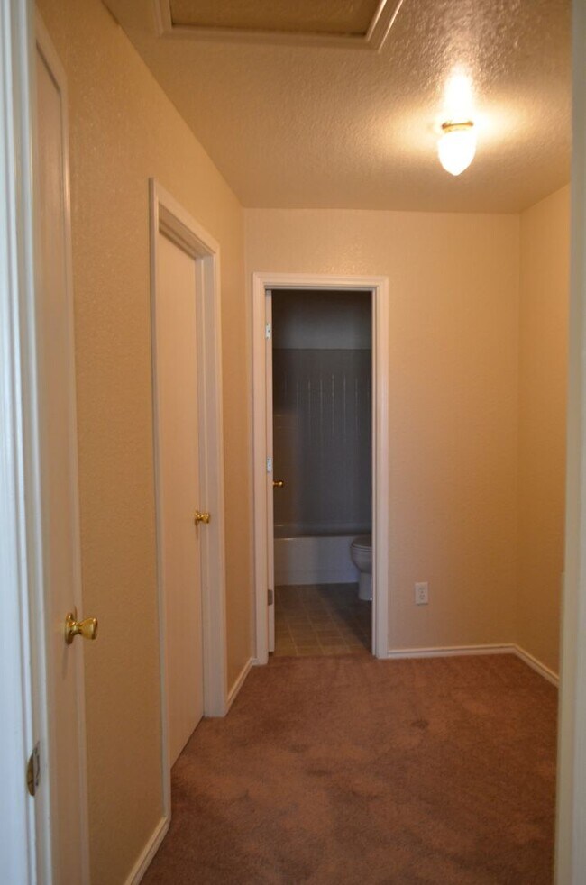 Building Photo - 4307 Mattie Dr