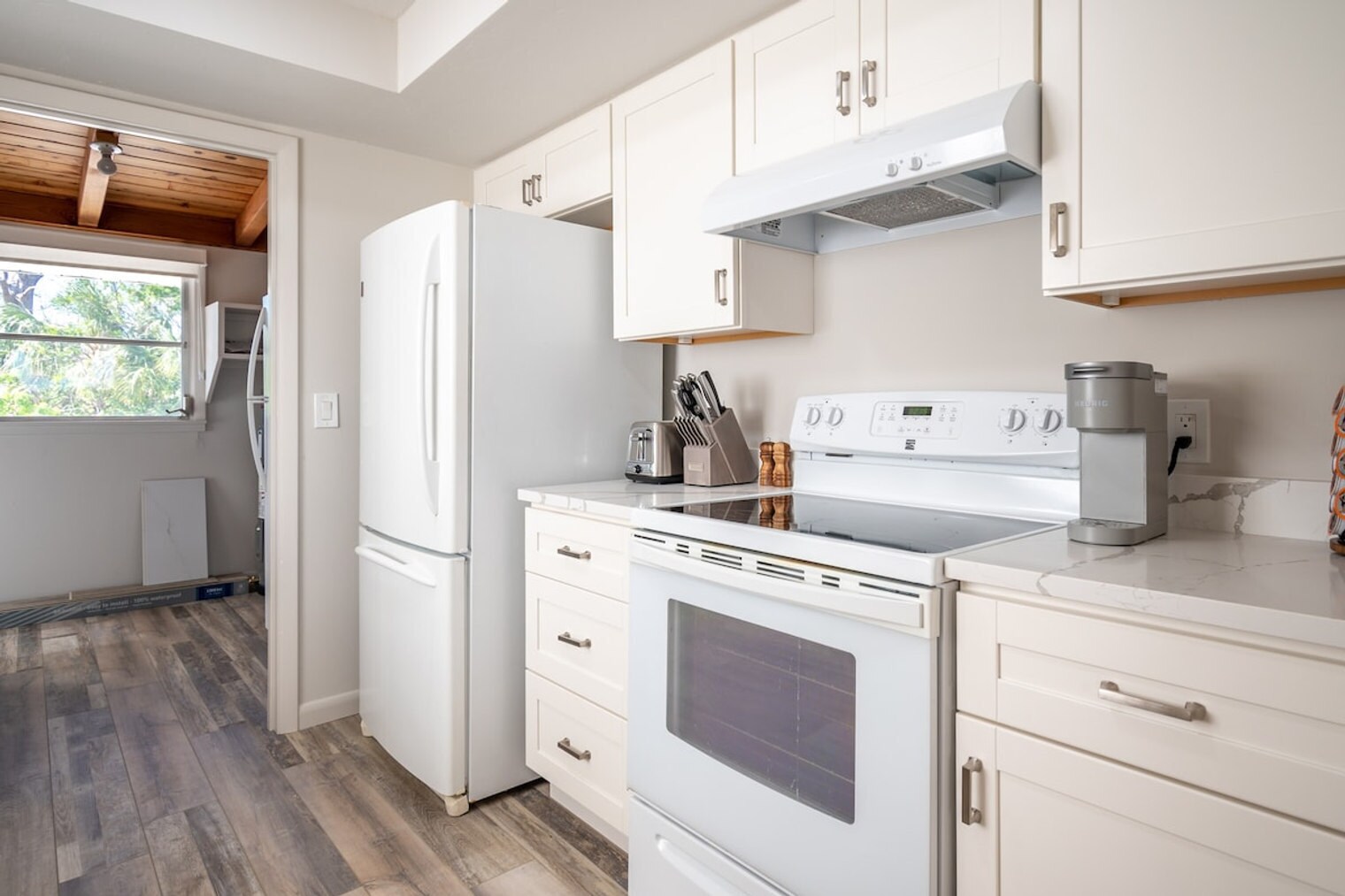 Building Photo - 7715 Manasota Key Rd