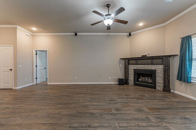 Building Photo - 3911 Sledmere Ln