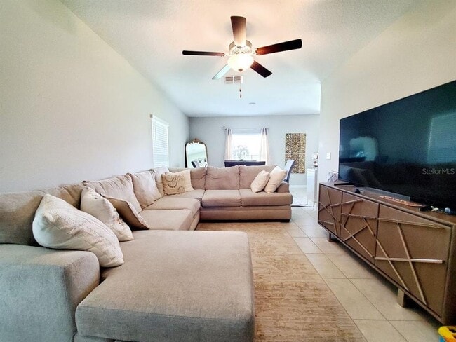 Building Photo - 7026 Samuel Ivy Dr