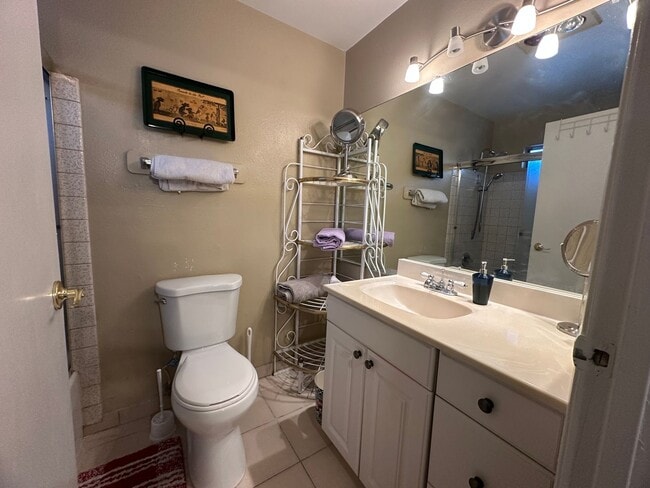 Building Photo - 1 Bedroom Casita