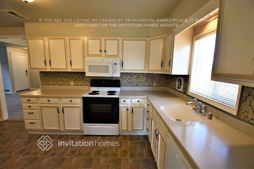 Building Photo - 6101 Wildaire Rd SW