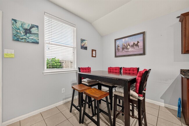 Building Photo - 16123 Duck Tail Ln