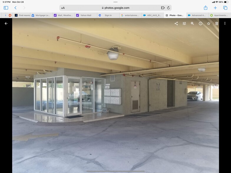 Building Photo - 437 SW 7th St