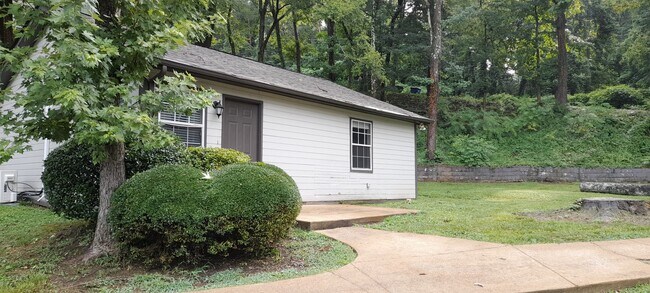 Building Photo - COMING  SOON - 2 Bedroom house located in ...