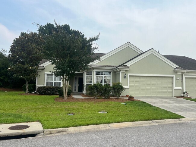 Building Photo - Lovely 3BR Ranch-Style Home in Sun City! M...