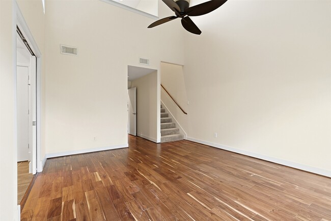 Building Photo - 1719 Welch St