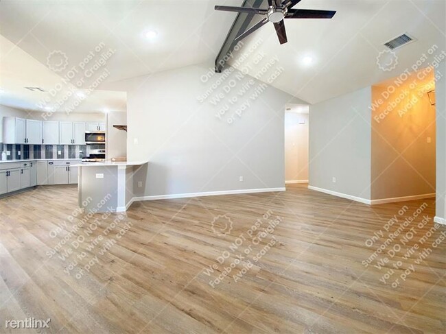 Building Photo - 4705 Quicksilver Blvd