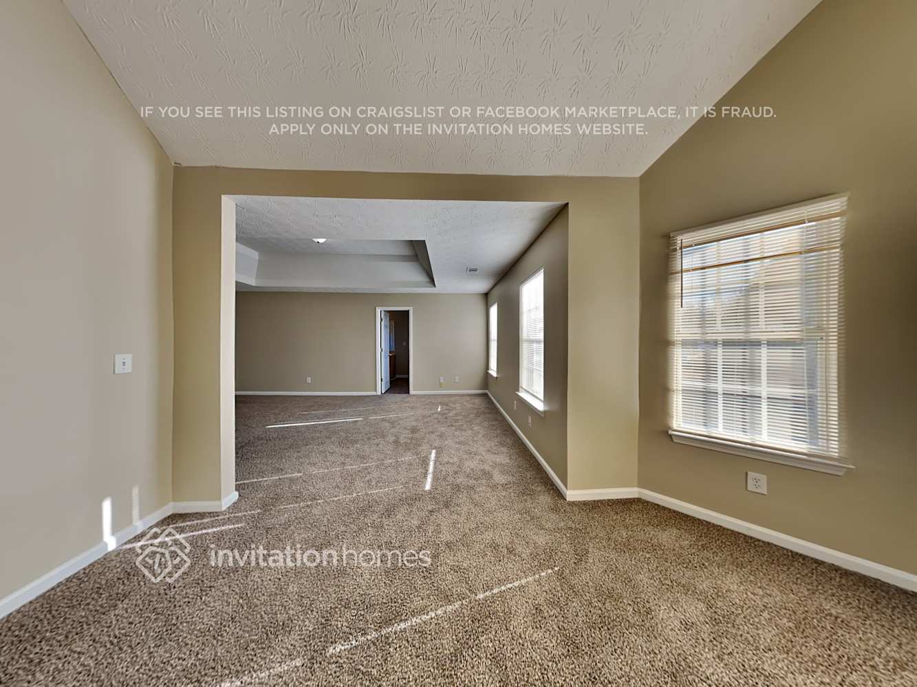 Building Photo - 20 Rock View Ln