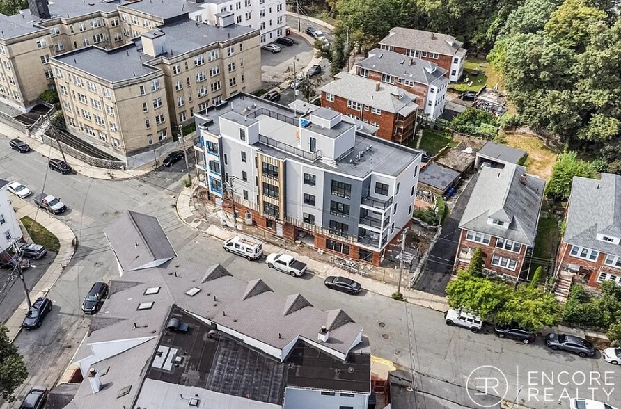 Building Photo - 27 Ransom Rd