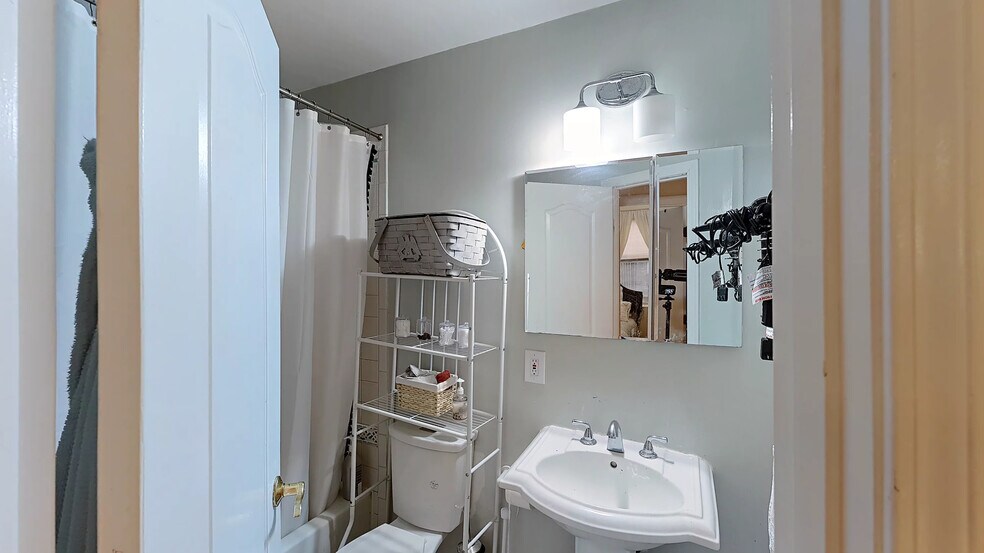 Building Photo - 91 Prince St