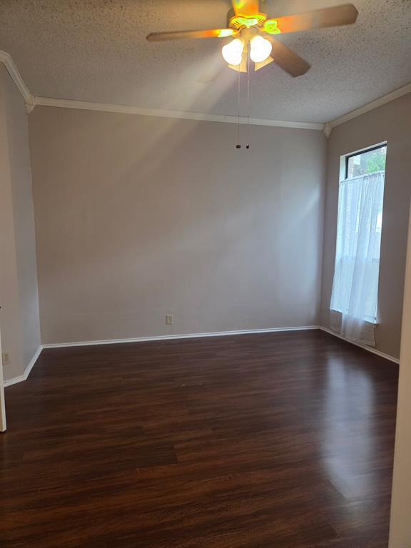Building Photo - 3215 Tree Grove Dr