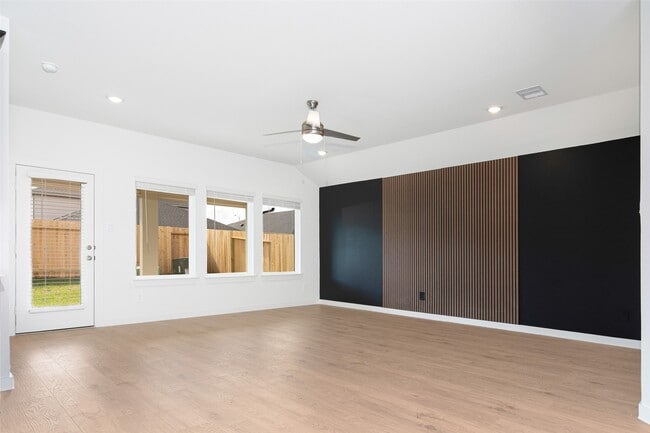 Building Photo - 30615 Windermere Peaks Ln