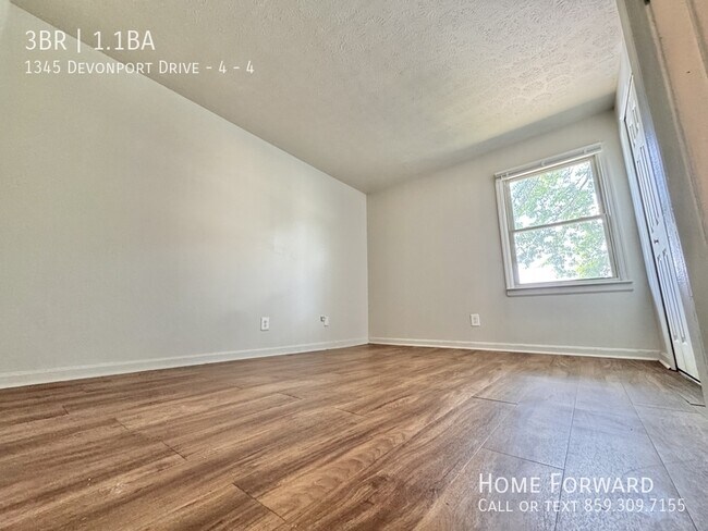 Building Photo - 1345 Devonport Dr