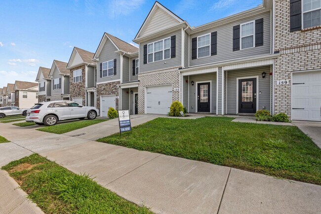 Building Photo - 155 Champions Ln