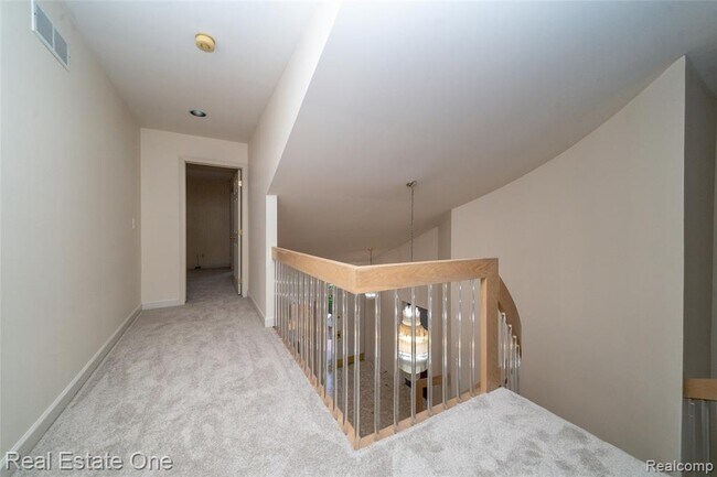 Building Photo - 37412 Legends Trail Dr