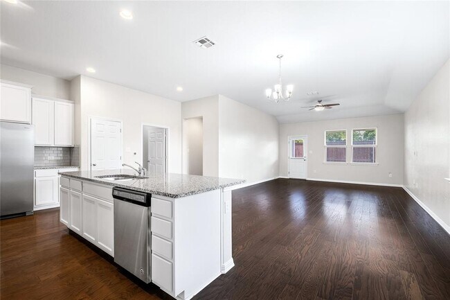 Building Photo - 1312 Jenkins Bnd