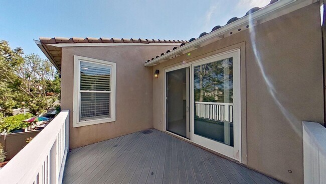 Building Photo - 18 Trail Canyon Dr