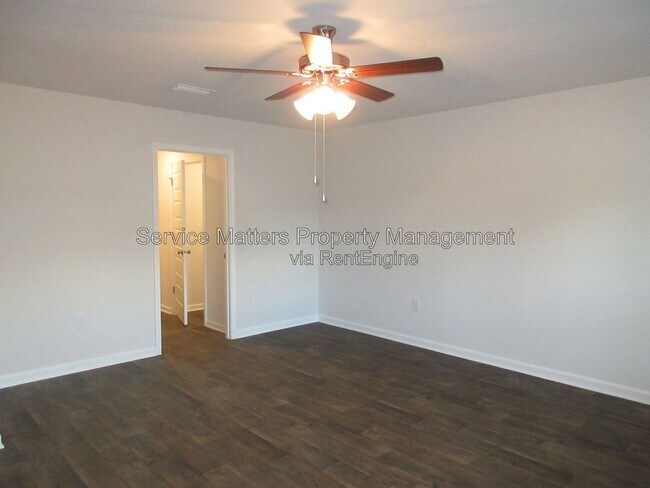 Building Photo - 5588 Lancelot Trl