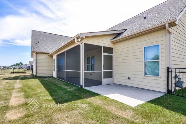 Building Photo - 42 Pappy Ln