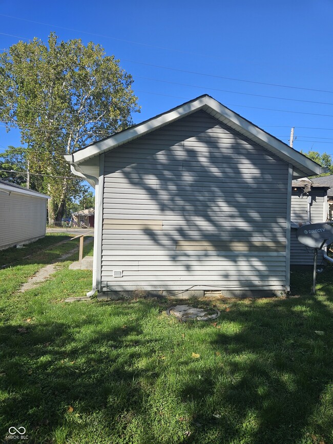 Building Photo - 4311 E 30th St