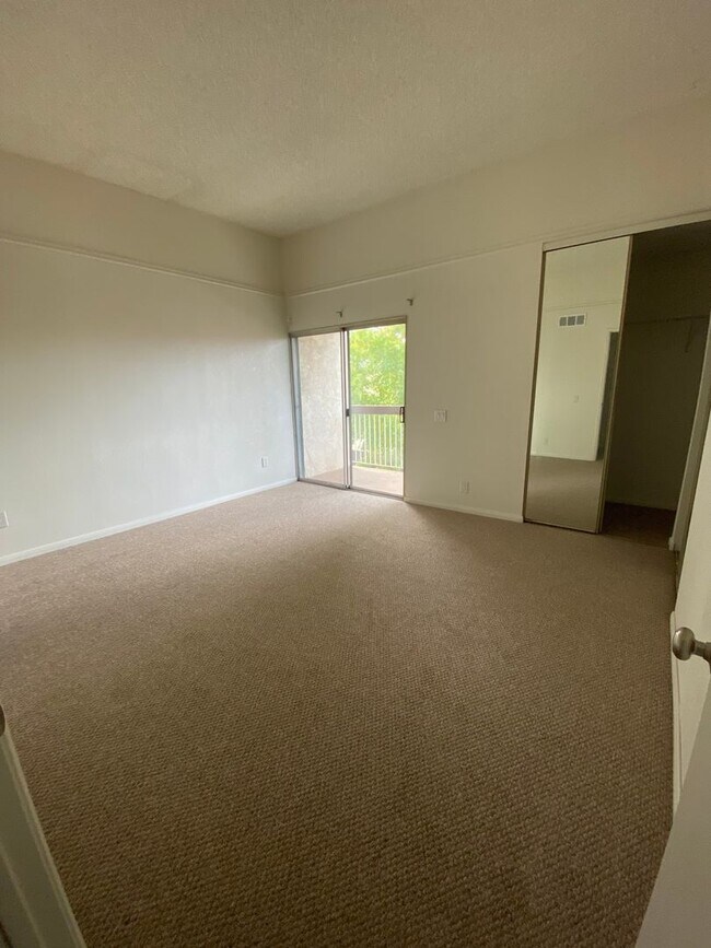 Building Photo - Townhome 2 Bed/1.5 Bath for Rent at Colony Park!