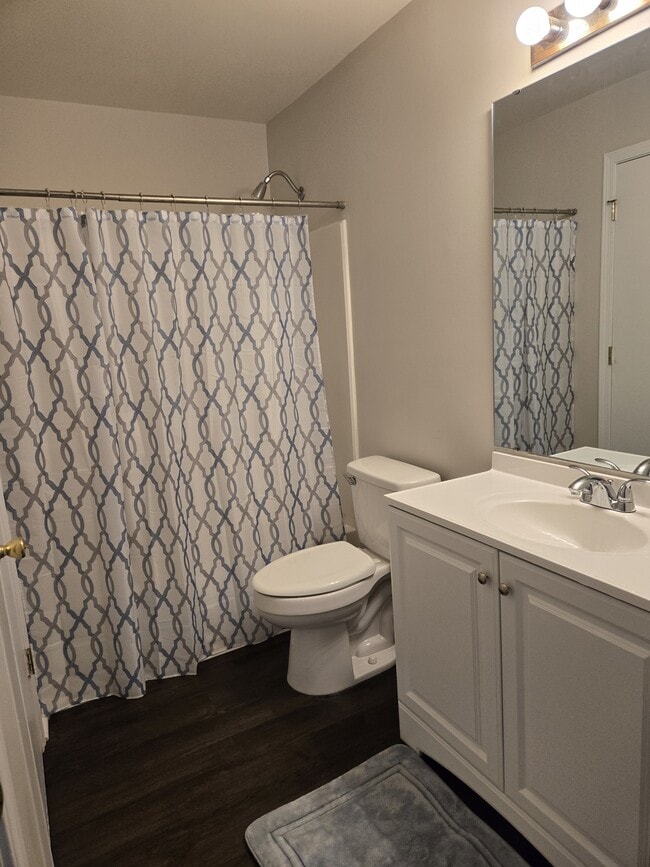 Building Photo - 9749 Campus Walk Ln