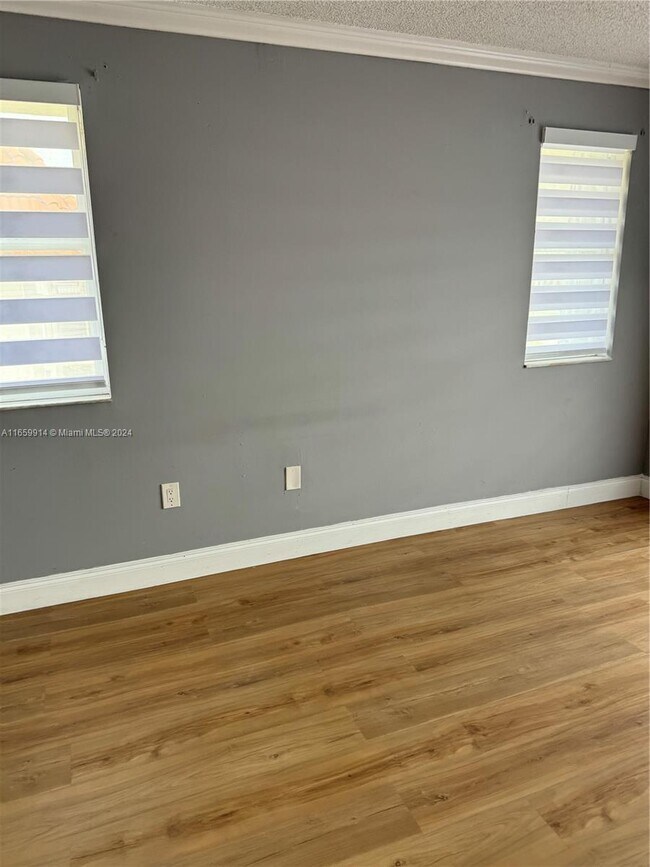 Building Photo - 7141 SW 129th Ave