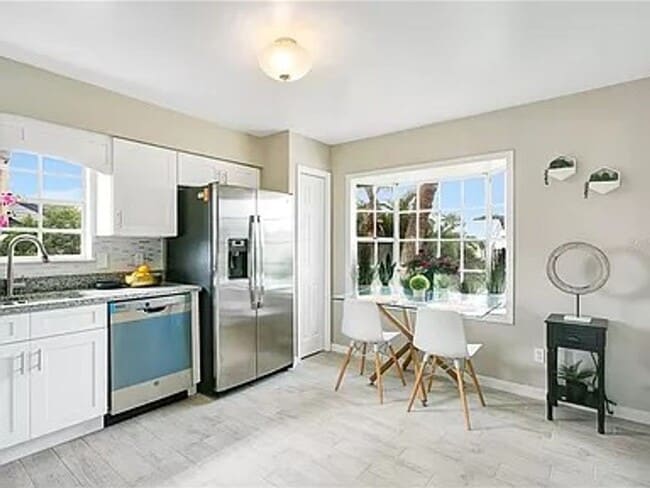 Building Photo - 4 Bed 3 Bath East Orlando OASIS!!!