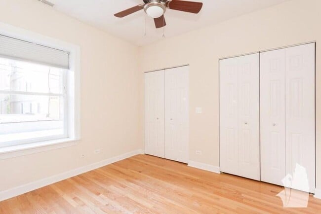 Building Photo - 2 bedroom in Chicago IL 60657