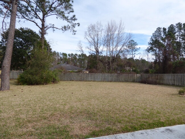 Building Photo - 1685 Aston Hall Ct