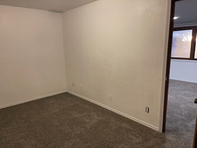 Building Photo - Waterfront! Sunset views! 3 bdrms! Attached garage! Private driveway!