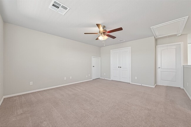 Building Photo - 25527 Valverdant Ct