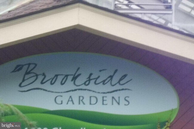 Building Photo - 3808 Delano St