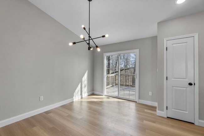 Building Photo - Beautiful, Updated Home In Jackson