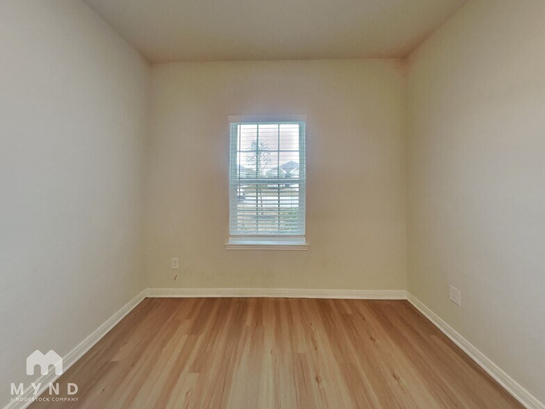 Building Photo - 15507 Caramel Spgs Dr