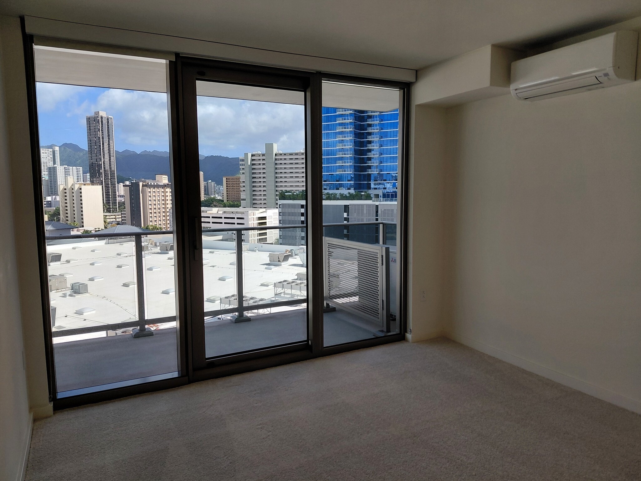 Building Photo - 1388 Kapiolani Blvd