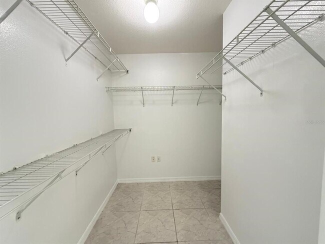 Building Photo - 3264 Deltona Blvd