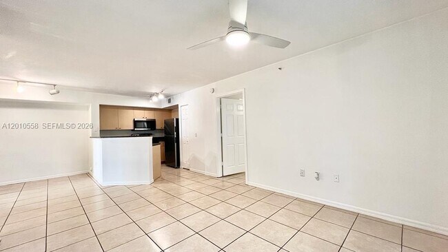 Building Photo - 4241 San Marino Blvd