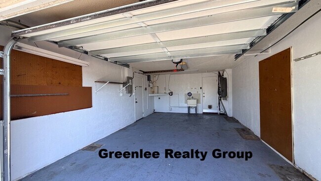 Building Photo - Updated & Spacious 3 Bedroom/2 Bath Home on a Corner Lot!