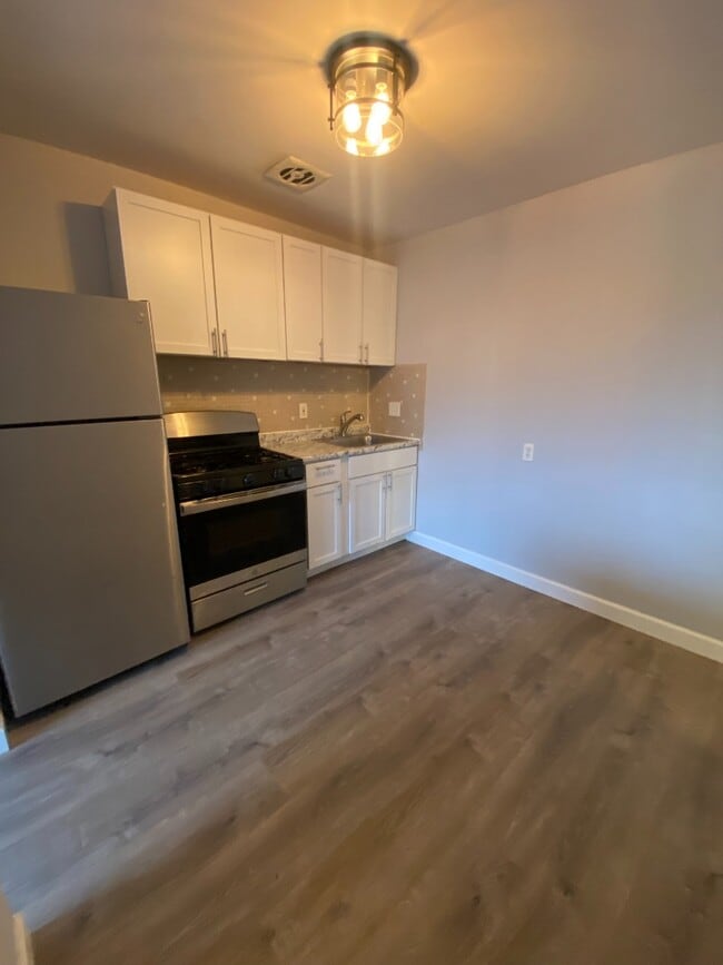 Primary Photo - 814-D Schirmer